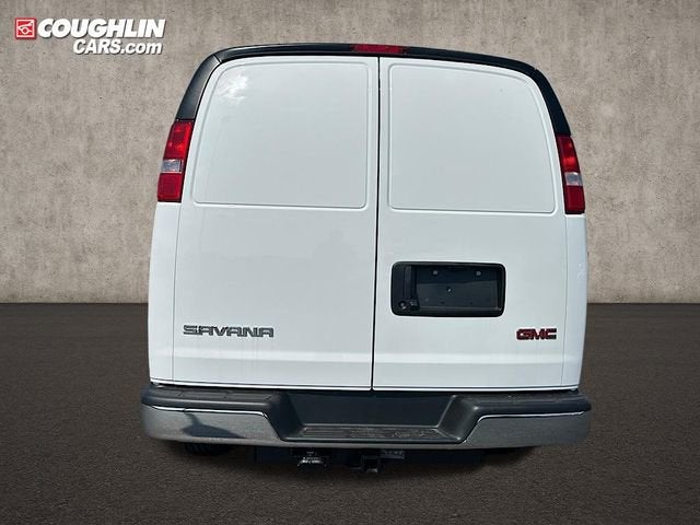 2025 GMC Savana Cargo Work Van