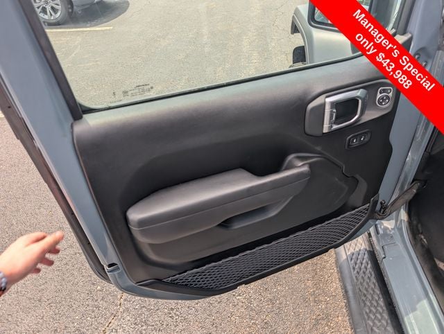 2025 Jeep Gladiator Mojave