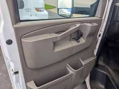 2023 Chevrolet Express 3500 Work Van Cutaway