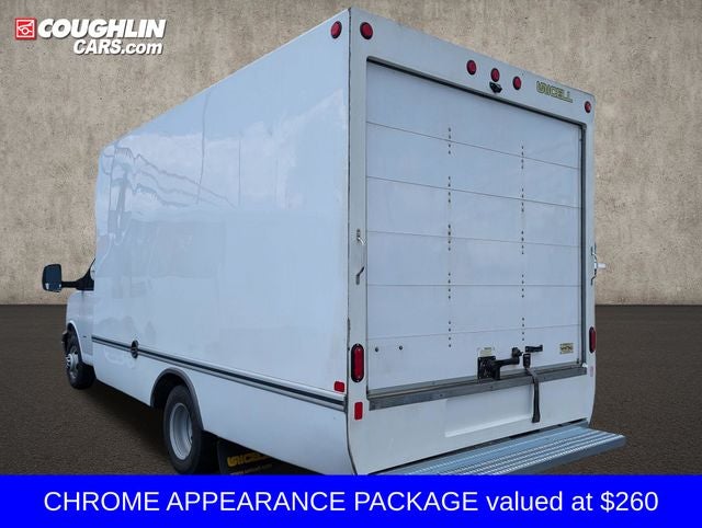 2023 Chevrolet Express 3500 Work Van Cutaway