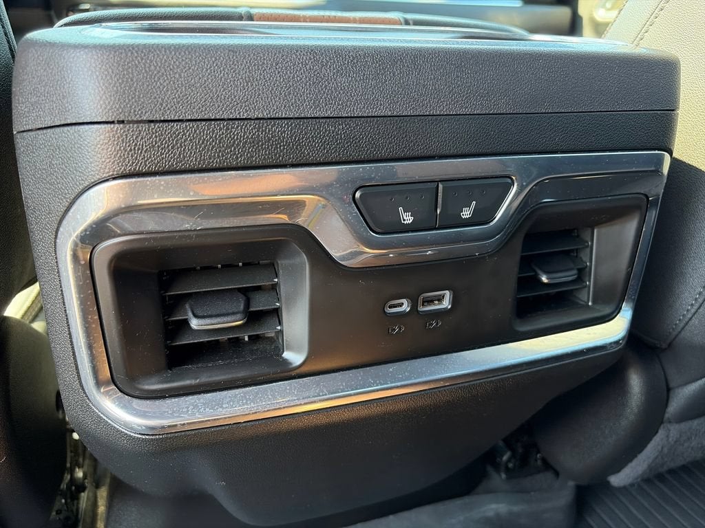 2024 Chevrolet Silverado 3500 HD High Country